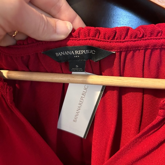 Banana Republic Vibrant Red Blouse - Picture 3 of 6